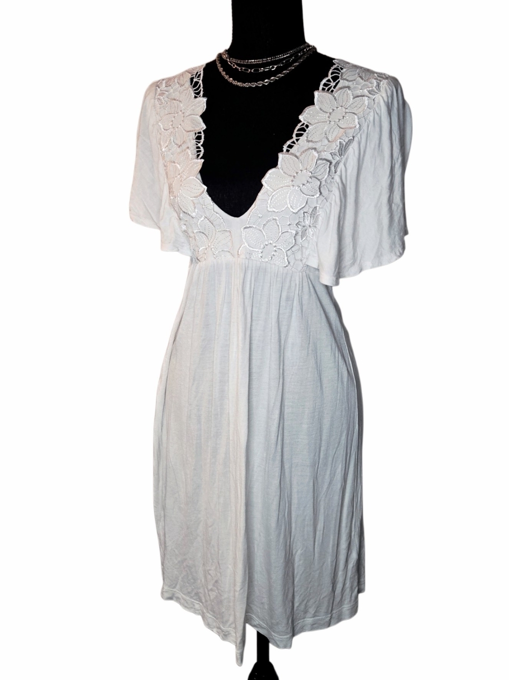 H&M Boho White Lace V-Neck Mini Dress!